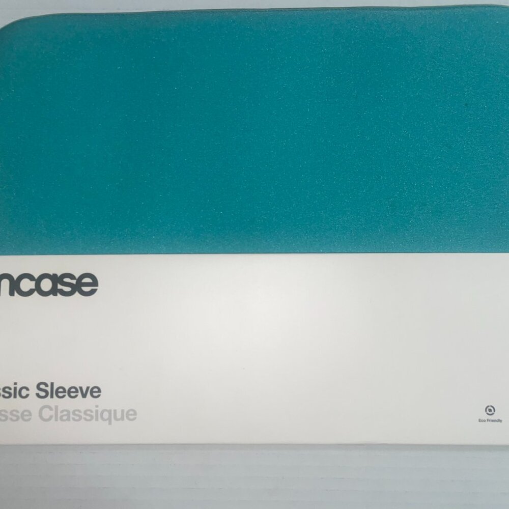 Incase Classic Sleeve compatible with most 13"for laptop & Tablets